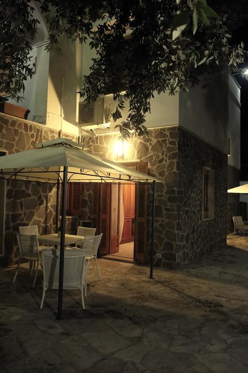 Villa Curri โลโกโรตอนโด ภายนอก รูปภาพ